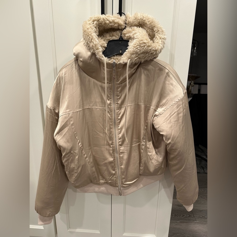 BUFFBUNNY Reversible Bomber